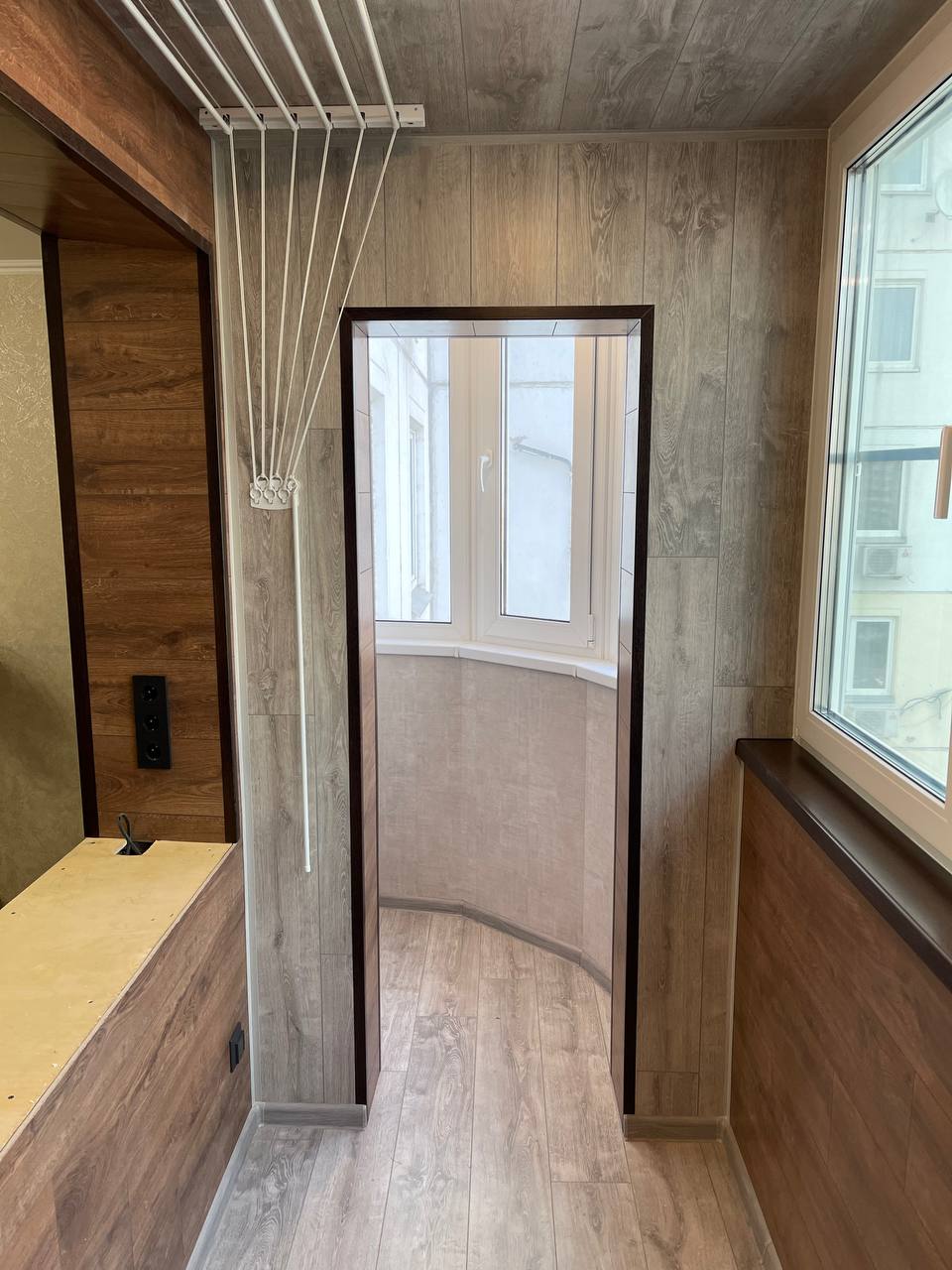 Отделка ламинатом